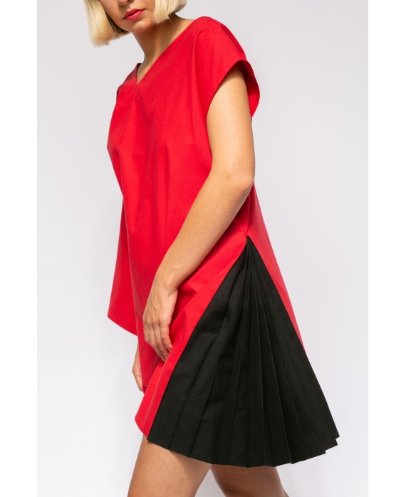 SELENA RED AND BLACK DRESS